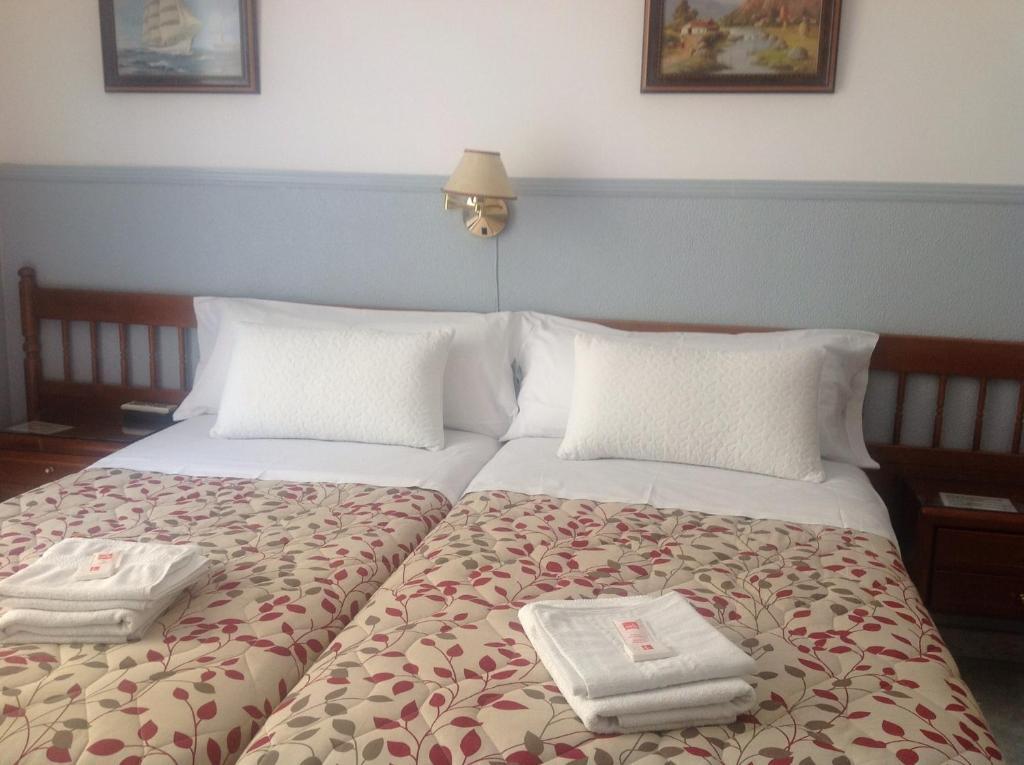 Hostal Dulcinea Madrid Værelse billede