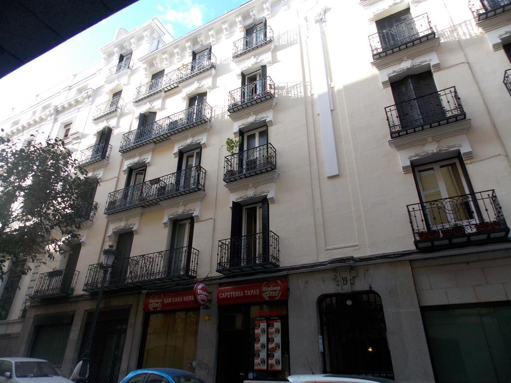 Hostal Dulcinea Madrid Eksteriør billede
