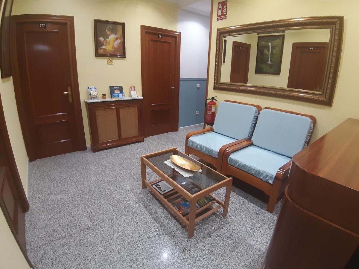 Hostal Dulcinea Madrid Eksteriør billede